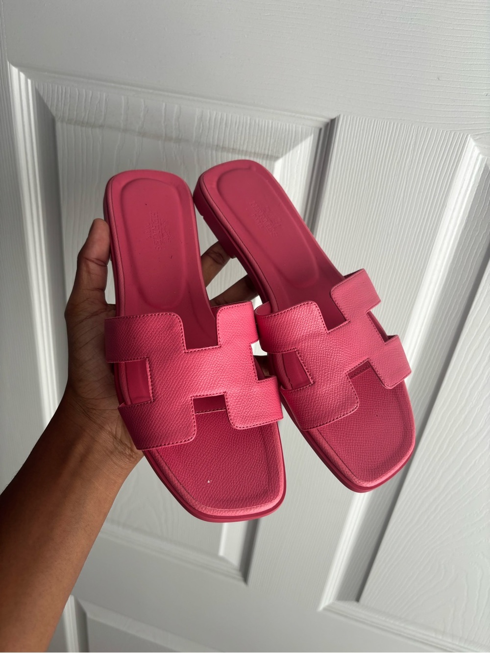 Hermes Pink Oran Leather Slide Sandals
